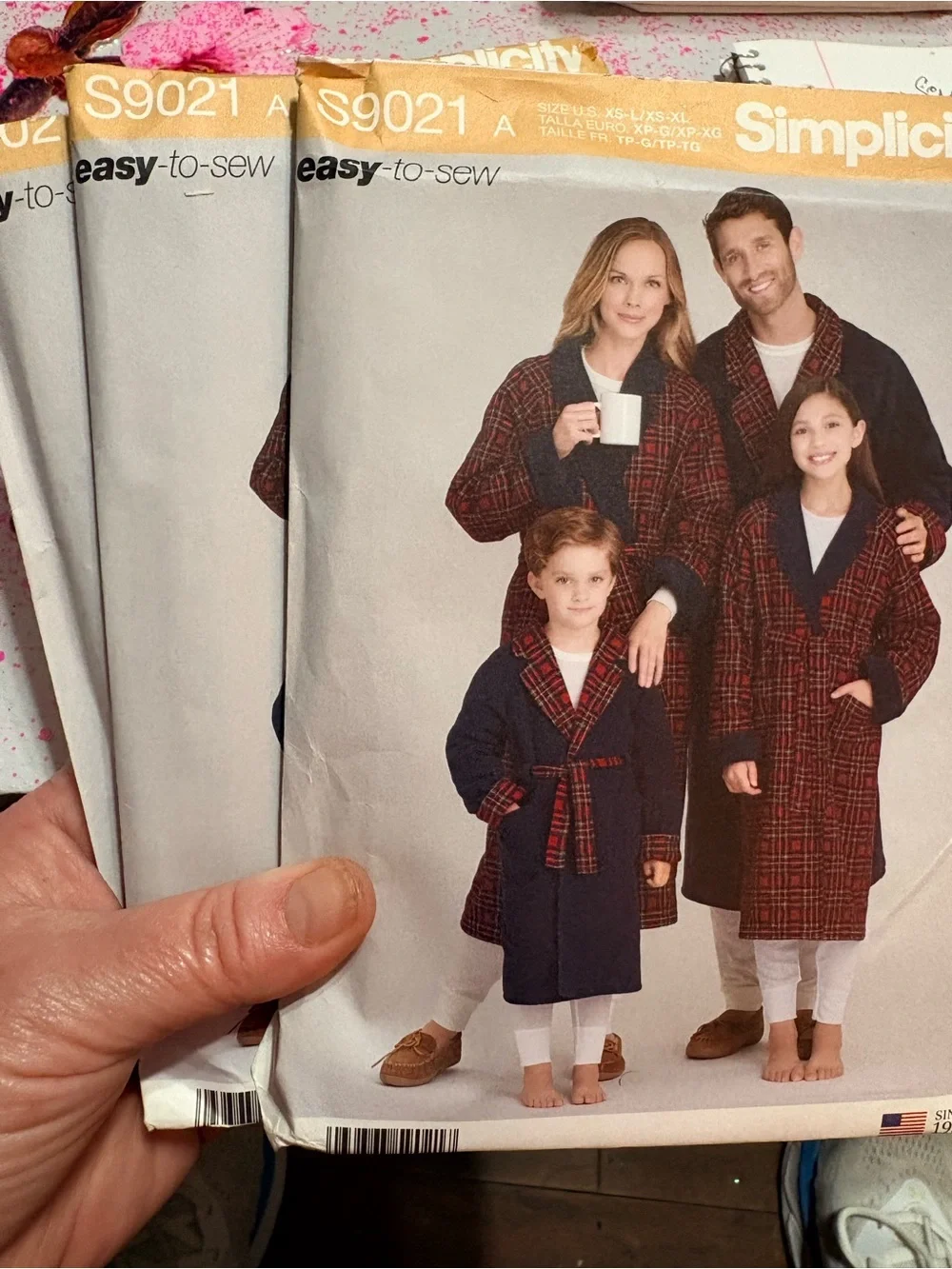 BN UNCUT SIMPLICITY 9021 A SEWING PATTERNS ROBES